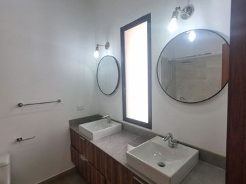 Departamento para estrenar en Tumbaco, sector Colegio Engling