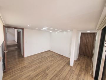 Departamento para estrenar en Tumbaco, sector Colegio Engling