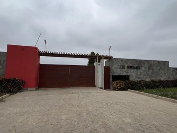 🌿 Hermosa Casa de Campo en Venta en el Exclusivo Condominio Los Arándanos, Quilmaná, Cañete 🌿