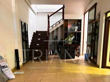Venta de Edificio Corporativo en Santo Domingo