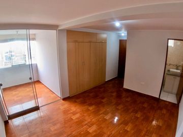 VENDO DEPARTAMENTO EN SURCO CON FACIL ACCESO A LA PANAMERICANA SUR