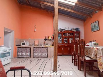 De Oportunidad!! Casa en Venta Centro Cotacachi