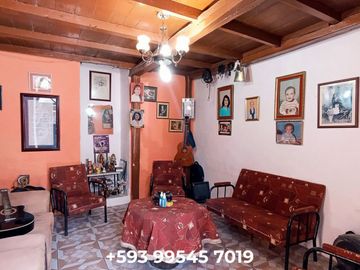 De Oportunidad!! Casa en Venta Centro Cotacachi