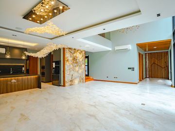 HIGH-END BRAND NEW SMART HOME: 6 Bedroom House and Lot For Sale in Cavite at Ayala Westgrove Heights