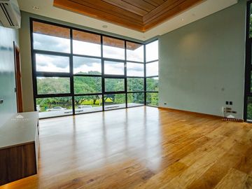 HIGH-END BRAND NEW SMART HOME: 6 Bedroom House and Lot For Sale in Cavite at Ayala Westgrove Heights