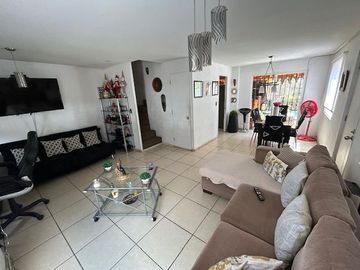 Se Vende casa $163.000.000 Valle Lo Campino , Quilicura
