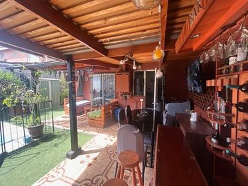 Se Vende casa $163.000.000 Valle Lo Campino , Quilicura