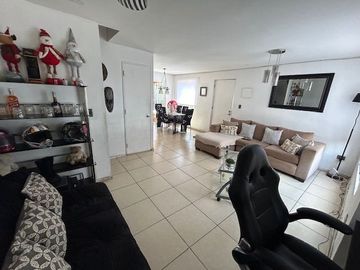 Se Vende casa $163.000.000 Valle Lo Campino , Quilicura