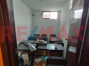 Venta Casa En Avenida Comercial En Jesus Maria