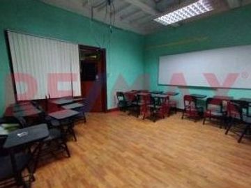 Venta Casa En Avenida Comercial En Jesus Maria