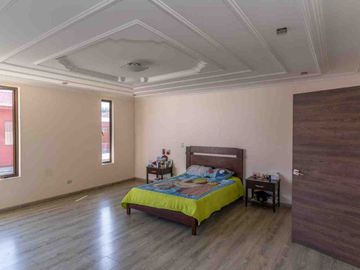 En venta casa en Azogues, en Charasol