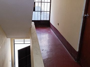 💥💫 VENDO CASA DE 4 PISOS – CERCA DE ZONAS COMERCIALES Y DE LA ESTACIÓN BAYOVAR DEL TREN ELÉCTRICO. - S.J.L. 💫💥
