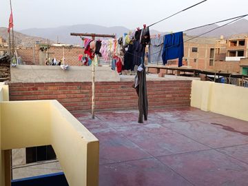 💥💫 VENDO CASA DE 4 PISOS – CERCA DE ZONAS COMERCIALES Y DE LA ESTACIÓN BAYOVAR DEL TREN ELÉCTRICO. - S.J.L. 💫💥
