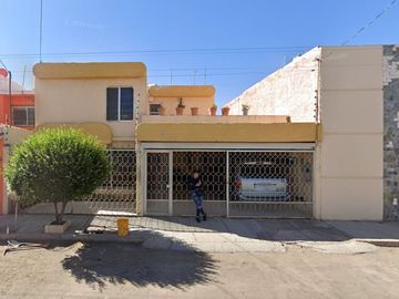 CASA EN VENTA OPORTUNIDAD EN JARDINES DE DURANGO DURANGO