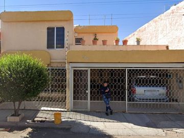 CASA EN VENTA OPORTUNIDAD EN JARDINES DE DURANGO DURANGO