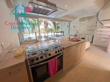 Departamento en condominio con club de playa, tu refugio ideal junto al mar