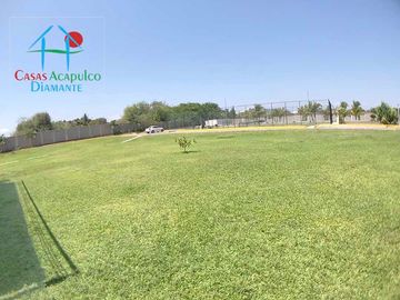 Departamento en condominio con club de playa, tu refugio ideal junto al mar