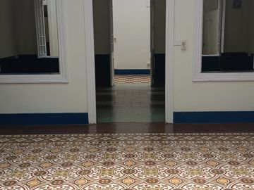 VENDO CASA IDEAL OFICINA EN CERCADO DE LIMA