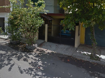 Oportunidad Única: Casa Familiar en Colima
