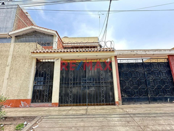 Casa En Venta Chorrillos Paralela A Huaylas