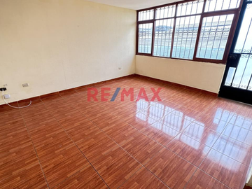 Casa En Venta Chorrillos Paralela A Huaylas