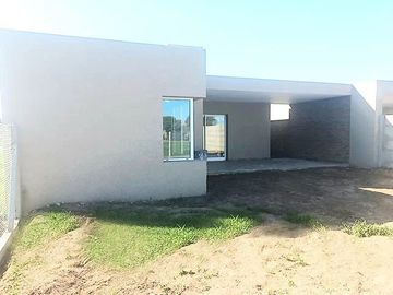 ¡Descubre Tu Nueva Casa de dos dormitorios a Estrenar en Pueblo Esther