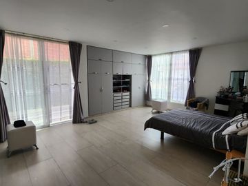 SE VENDE HERMOSA CASA CAMPESTRE DE 2 NIVELES