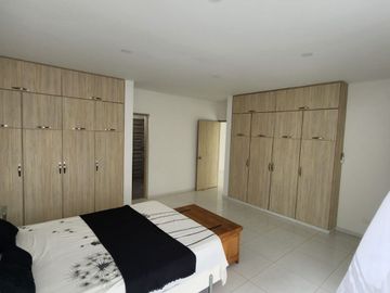 SE VENDE HERMOSA CASA CAMPESTRE DE 2 NIVELES