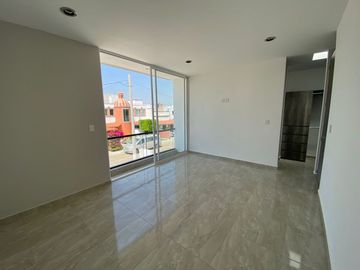 CASA VENTA TEJEDA (RESIDENCIAL LAS FUENTES) CORREGIDORA QUERETARO