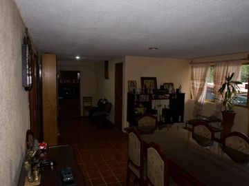 Casa en Venta con locales, Iztacalco, Ciudad de México