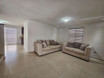Casa en Venta en Paseo de Cumbres Monterrey Nuevo León