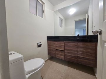 Casa en Venta en Paseo de Cumbres Monterrey Nuevo León