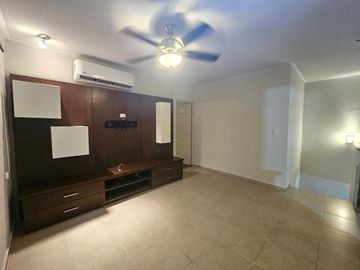 Casa en Venta en Paseo de Cumbres Monterrey Nuevo León