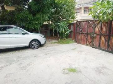 Jual Tanah 232 m2 + Rumah di Kebon Jeruk Dekat Universitas Esa Unggul, NEO SOHO Mall