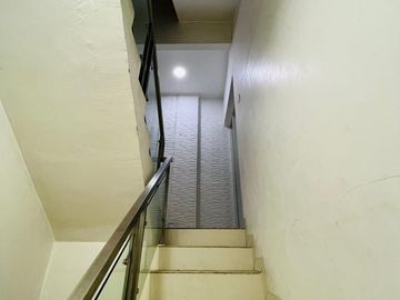 DIjual Ruko 3 Lantai di Komplek Ruko Galleria West Cengkareng Citra 6 Kondisi Bagus