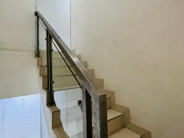 DIjual Ruko 3 Lantai di Komplek Ruko Galleria West Cengkareng Citra 6 Kondisi Bagus