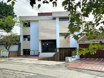 APARTAMENTO EN VENTA SECTOR TEJARES DE CRISTALES CALI