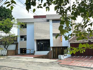 APARTAMENTO EN VENTA SECTOR TEJARES DE CRISTALES CALI