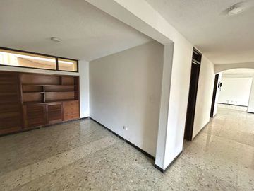 APARTAMENTO EN VENTA SECTOR TEJARES DE CRISTALES CALI