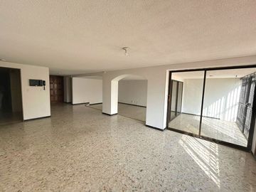 APARTAMENTO EN VENTA SECTOR TEJARES DE CRISTALES CALI