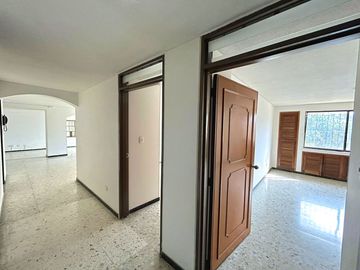 APARTAMENTO EN VENTA SECTOR TEJARES DE CRISTALES CALI