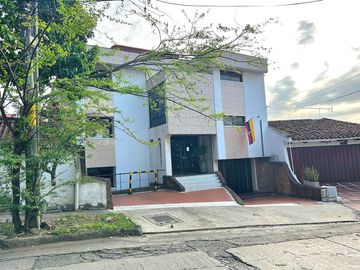 APARTAMENTO EN VENTA SECTOR TEJARES DE CRISTALES CALI