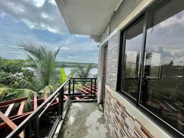 House and Lot w/ Unfinished Structure for Sale in Park Place