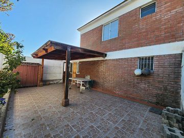 Se vende casa 3D2B en condominio, Stela Alpina, Coquimbo
