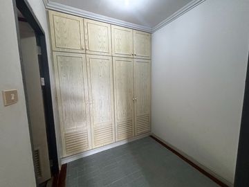 A Spacious Detached House with 2 Beds 2 Baths in the Perfect Location in Project directly across Mae Ramphueng Beach