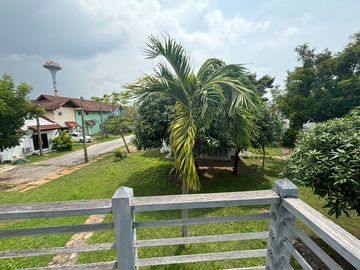 A Spacious Detached House with 2 Beds 2 Baths in the Perfect Location in Project directly across Mae Ramphueng Beach