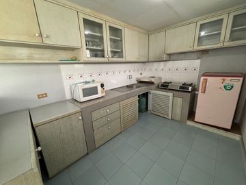 A Spacious Detached House with 2 Beds 2 Baths in the Perfect Location in Project directly across Mae Ramphueng Beach