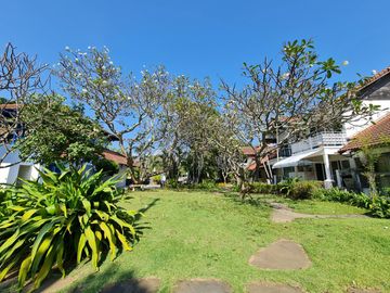 A Spacious Detached House with 2 Beds 2 Baths in the Perfect Location in Project directly across Mae Ramphueng Beach