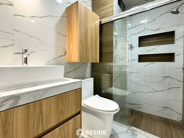 Minidepartamento de 1 dormitorio en Urb. Rosas de América Trujillo