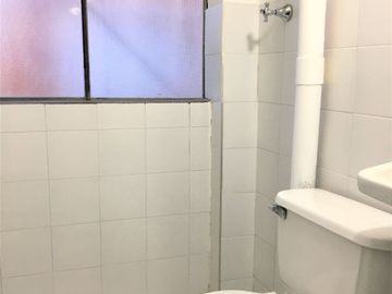 EN VENTA_CASA RENTABLE_SECTOR LUJAN_ENGATIVÁ